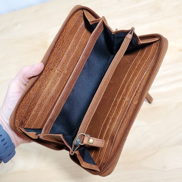 Duluth Trading Brown Leather Wristlet Clutch Women’s Zip Around Wallet Organizer - Picture 10 of 10